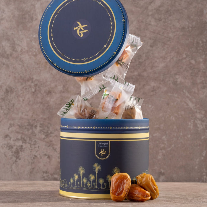 Al-Tayyar- Sukkari dates, sealed in a box