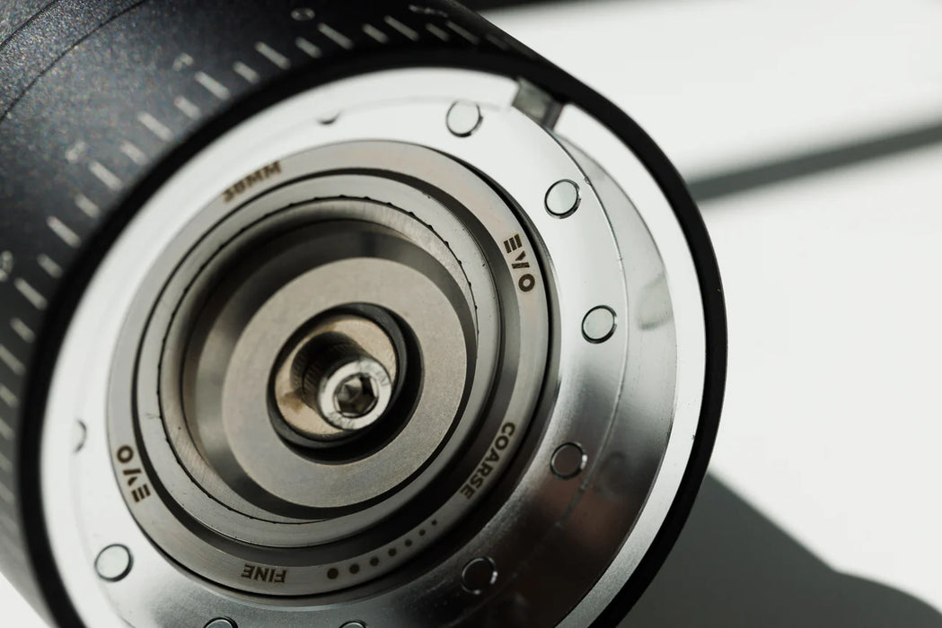 Varia EVO – Hybrid Coffee Grinder, Manual + Electric 140-StepGrinder with 38mm 45W White