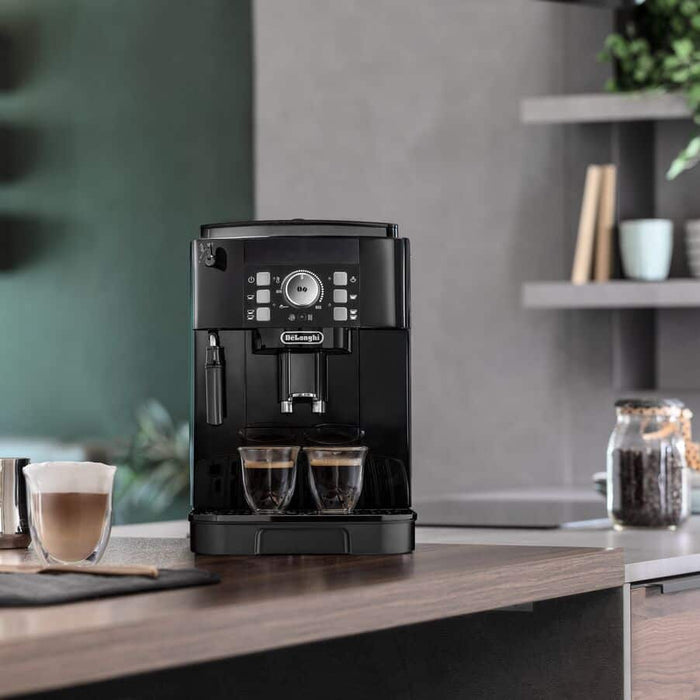 DeLonghi - Magnifica Fully Automatic Coffee Machine Black