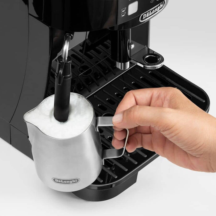 DeLonghi - Magnifica Fully Automatic Coffee Machine Black