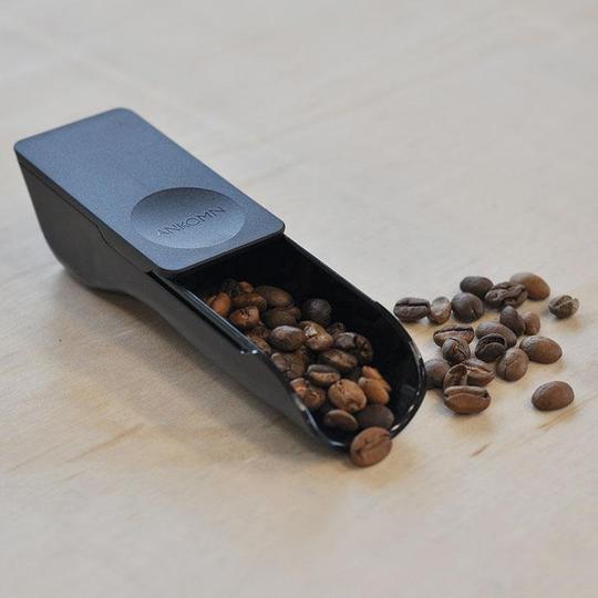 Ankomn - 2 In 1 Smart Coffee Scoop | أنكومن - 2 في 1 ملعقة القهوة الذكية