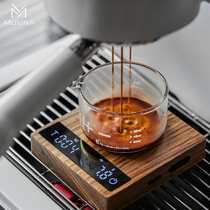 MUVNA Mini Smart Coffee Scale – Solid Cherry Wood | ميزان قهوة MUVNA Mini Smart الرقمي بخشب الكرز الطبيعي – بني خشبي