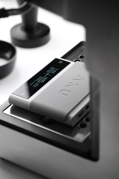 Varia AKU Mini – Pocket-Sized Coffee Scale with Brew Modes & Flow Monitoring IPX6 White