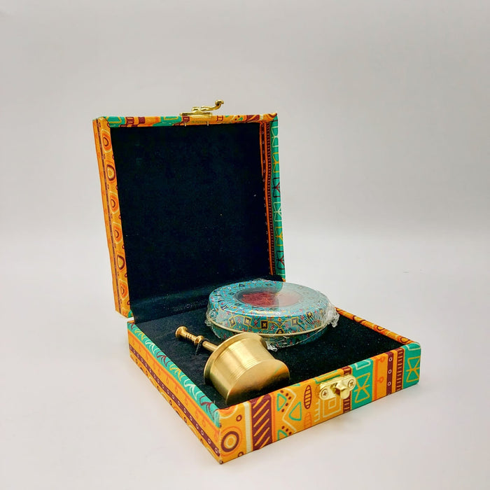 Gift Box - Iranian Saffron + Saffron Tamper |