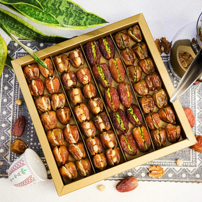 Qetaf - Selection of luxurious dates stuffed with nuts and butter No 2