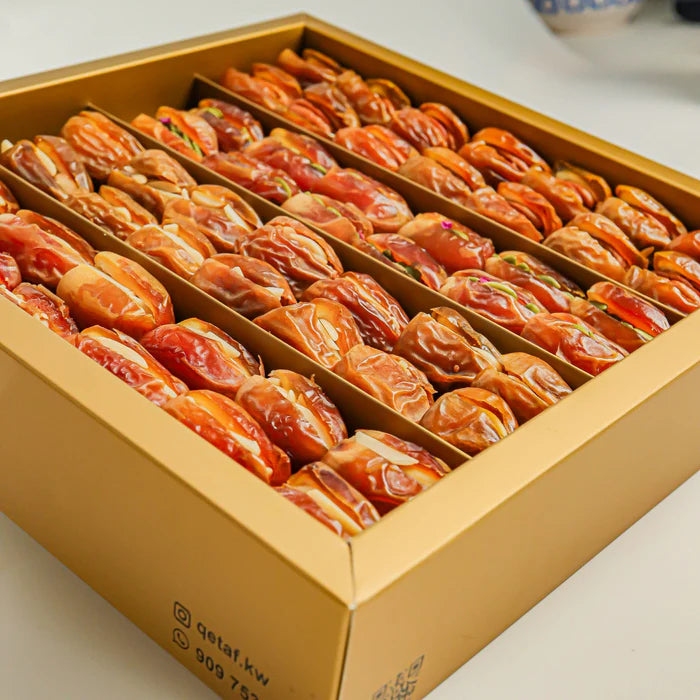 Qetaf - Selection of luxurious dates stuffed with nuts and butter No 3