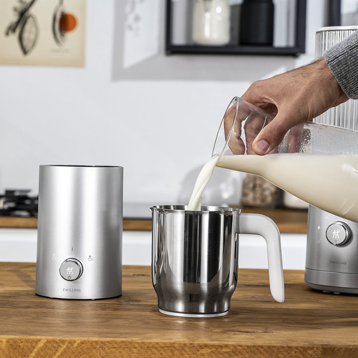 Zwilling - Enfinigy Milk Frother Silver | زويلينج - إنفينيجي صانعة رغوة حليب فضي