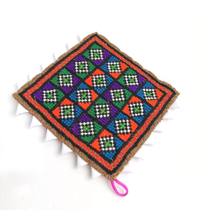 بيز مبطن - نقشة تراثية مختلفة