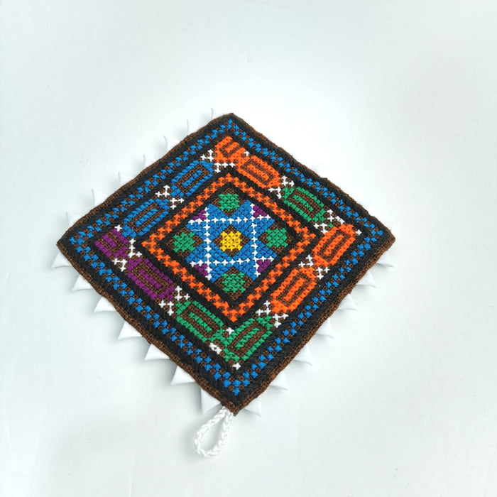 بيز مبطن - نقشة تراثية مختلفة