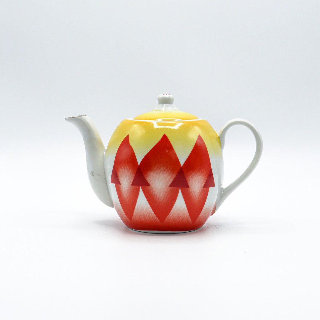 Crystal Cup - Traditional Porcelain tea pot 600 ml - Red | كريستال كوب - غوري شاي بورسلان تراثي 600 مل - احمر